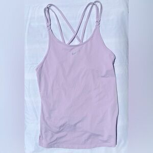 Nike Women’s Dry Fit tank in lavender, size Small